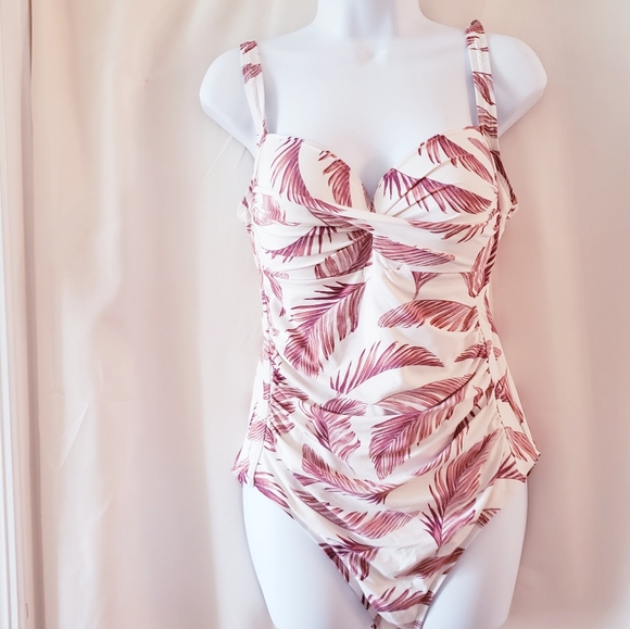 Original NipTuck swim suit - Picture 1 of 4